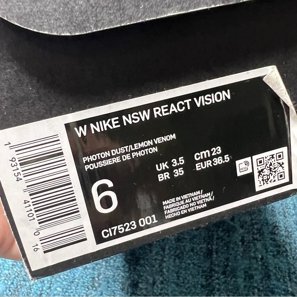 Nike NSW React Vision D/MS/X Sneakers in Photon Dust Lemon Venom Women's Size 6